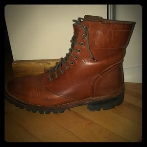 Men Timberland Boot Co. Size 9